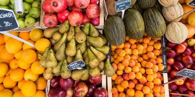 variety of fruits in fruit stand
